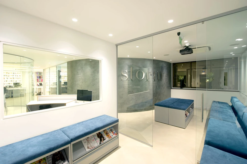 Storm_model_agency Image 8